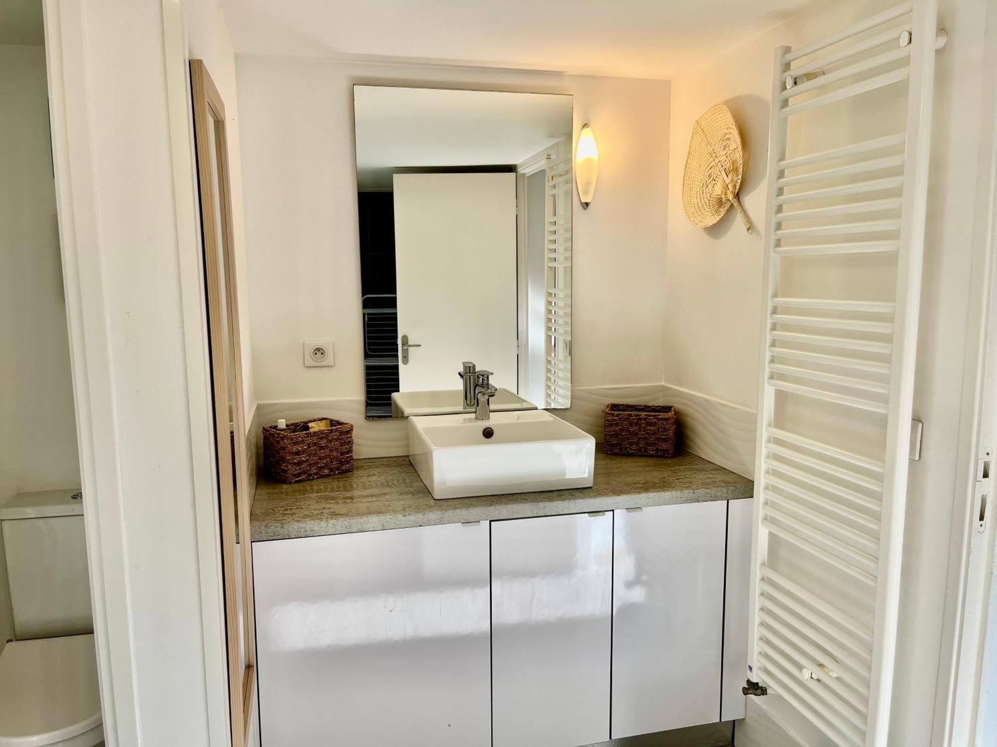 Appartement Deux Pieces Donnant Sur Un Jardin Antibes Exterior foto